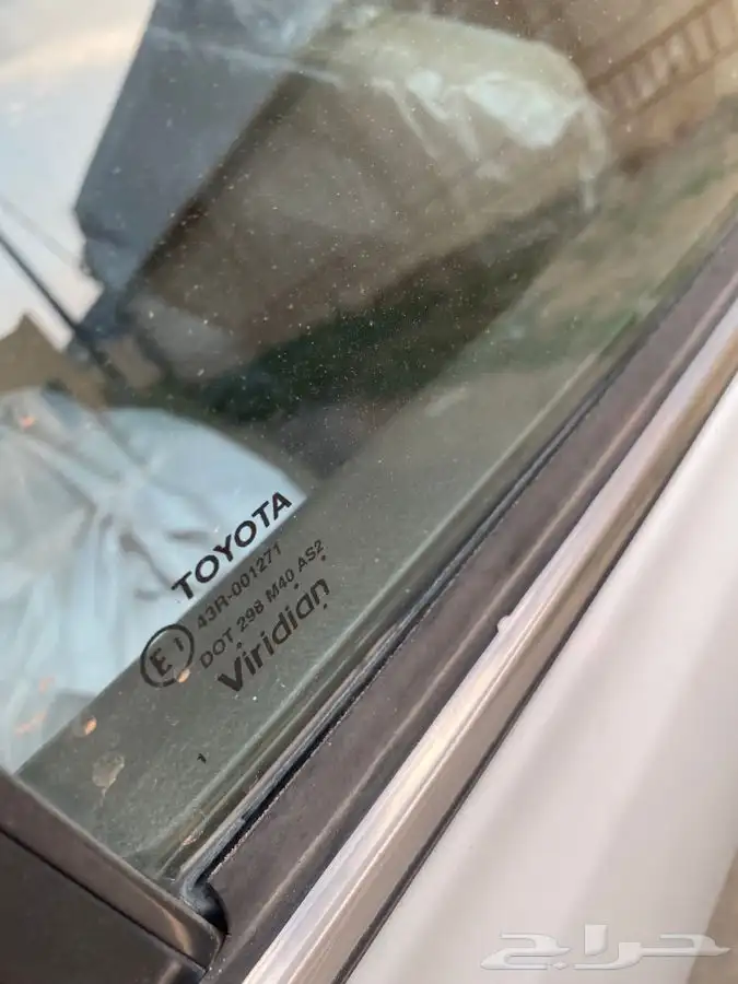 للبيع كامري 2008 ماشية قليل تم البيع 18