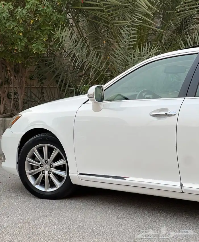 ((تم البيع )) لكزس ES350 مخزن 2010 فل بانوراما 17