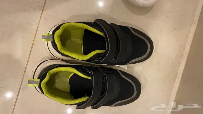 جزمة أطفال ولادي مستعملة خفيف 0