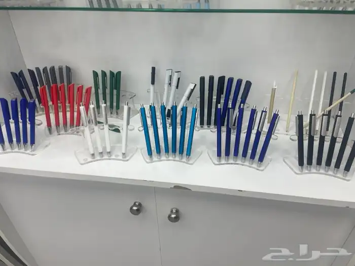 طباعة ستكر لوحات ارشادية اقلام لوحات تعريفية دروع بنر رول 7