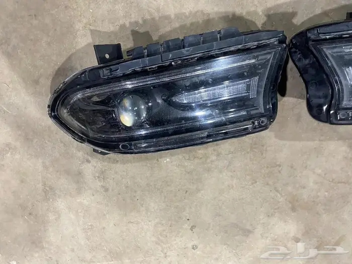 للبيع شمعات دوج 4