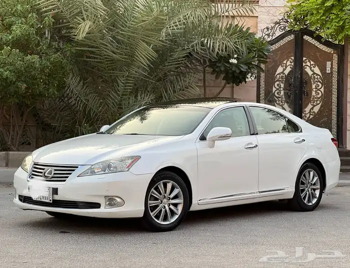 ((تم البيع )) لكزس ES350 مخزن 2010 فل بانوراما 7