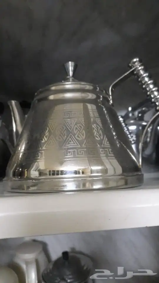 اباريق للبيع 0