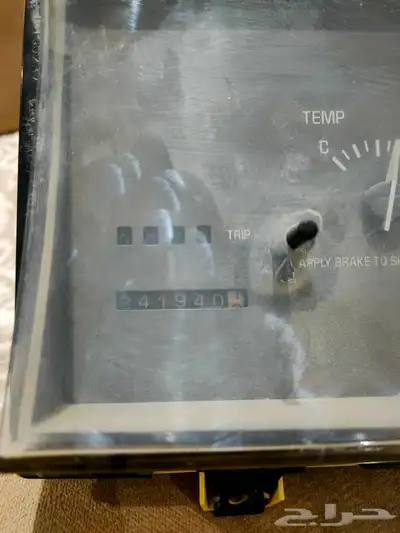 قطع غيار بيوك رود ماستر ديكور..ازرار مكيف..مراية..شبك..رفارف 17