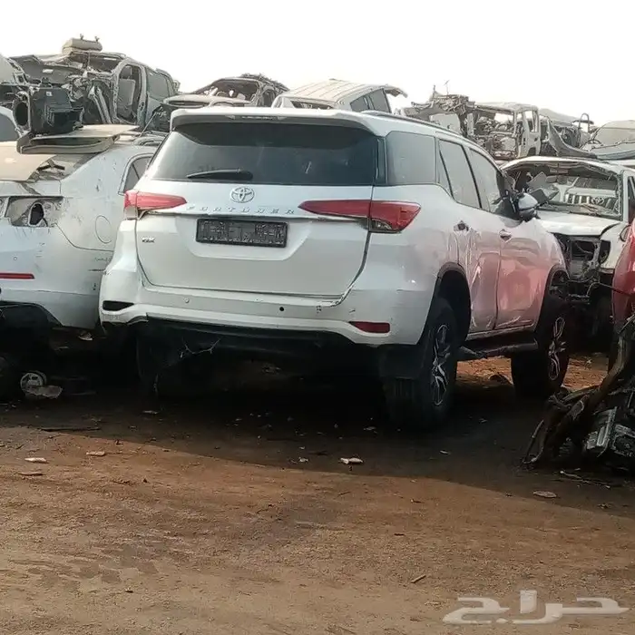 تشليح قطع غيار فورتشنر2021 1