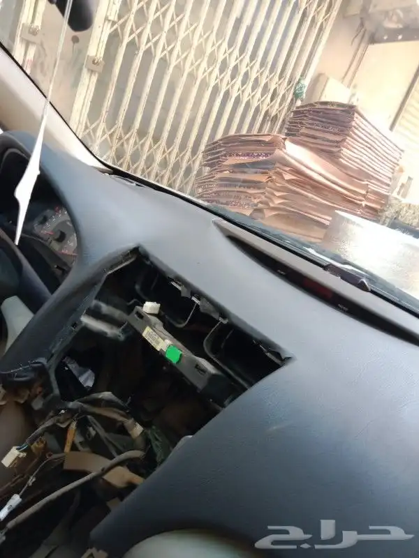 إصلاح أبواب جمس يوكن وتاهو تكتيم اصواط الديكورات 7