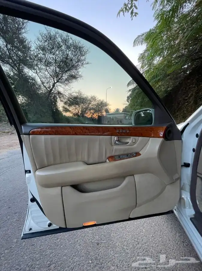 لكزس LS430 2006 12