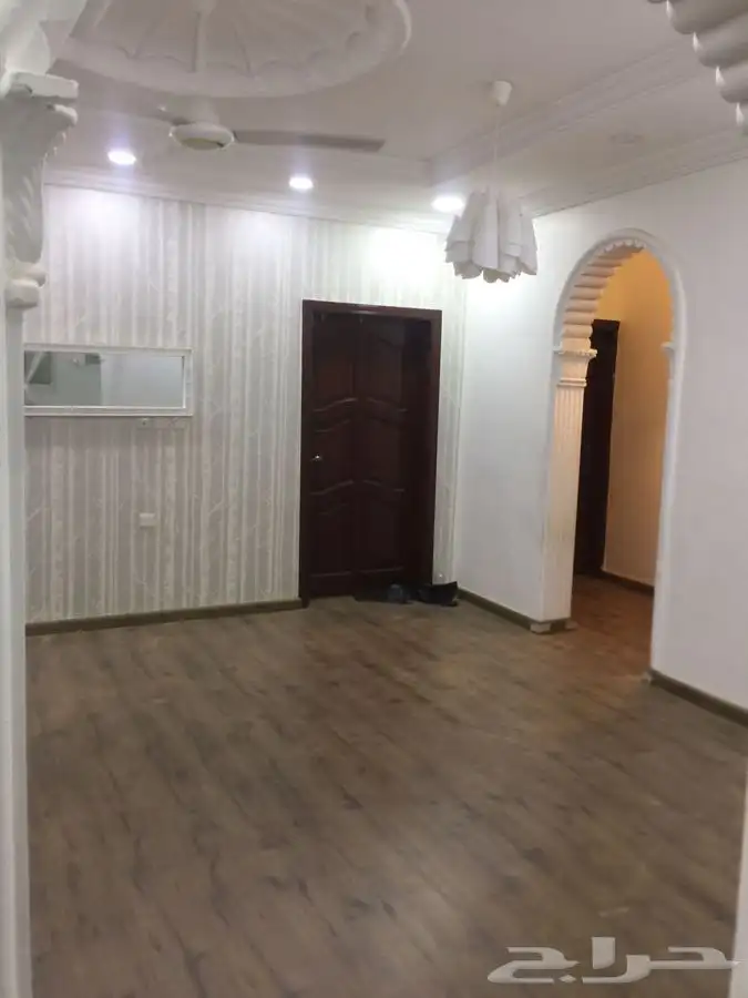 باركيه خشب بأنوعها شامل التركيب والاكسسورات 26