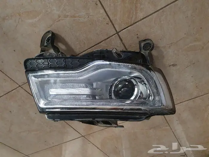 جراند شيروكي مكاين وجيرات ودبلات وطرنبات وتنك البنزين 16