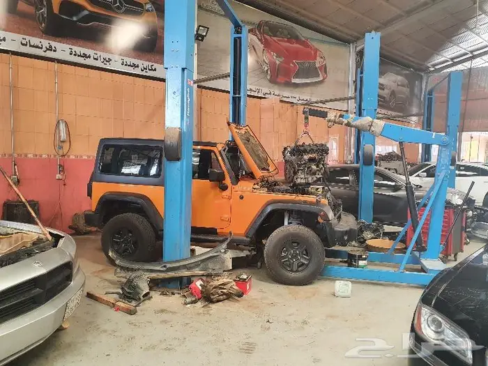 جراند شيروكي مكاين وجيرات ودبلات وطرنبات وتنك البنزين 9