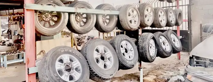 تشليح الحارثي لبيع قطع غيار المستعمله 31