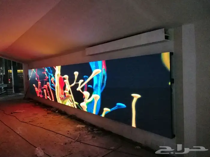 شاشات LED 30