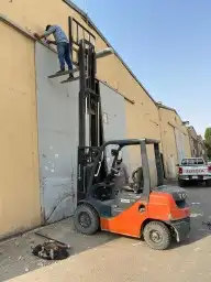 ايجار رافعه شوكية فوركلفت سكينه رافعه يدوية للايجار 2