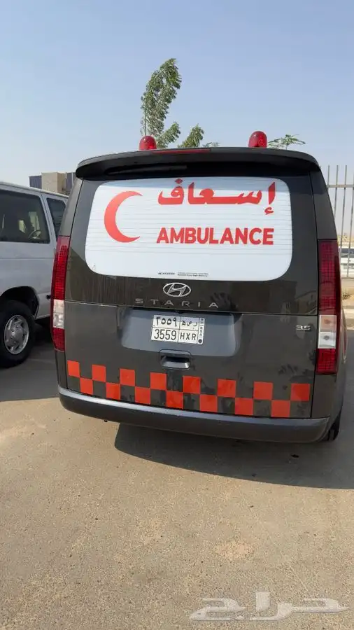 سيارة اسعاف تجهيز سيارات اسعاف 9