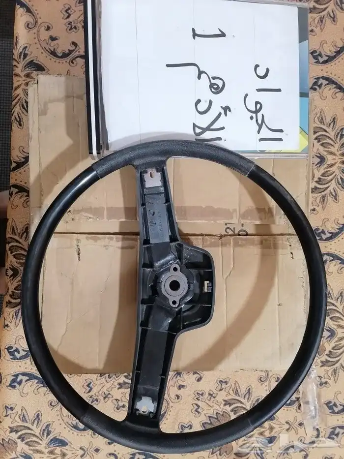 طارة دركسون تويوتا كارينا اصلي جديده بالكرتون 0