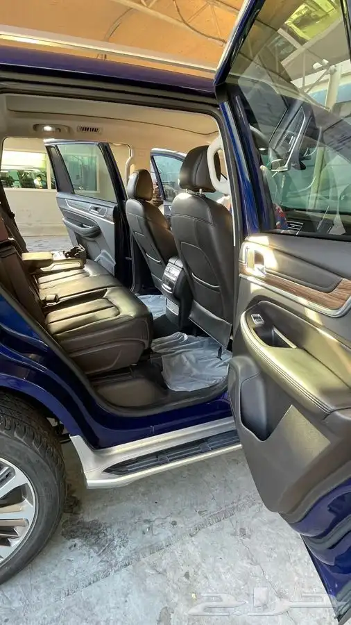 سياره MG RX8 2020 6