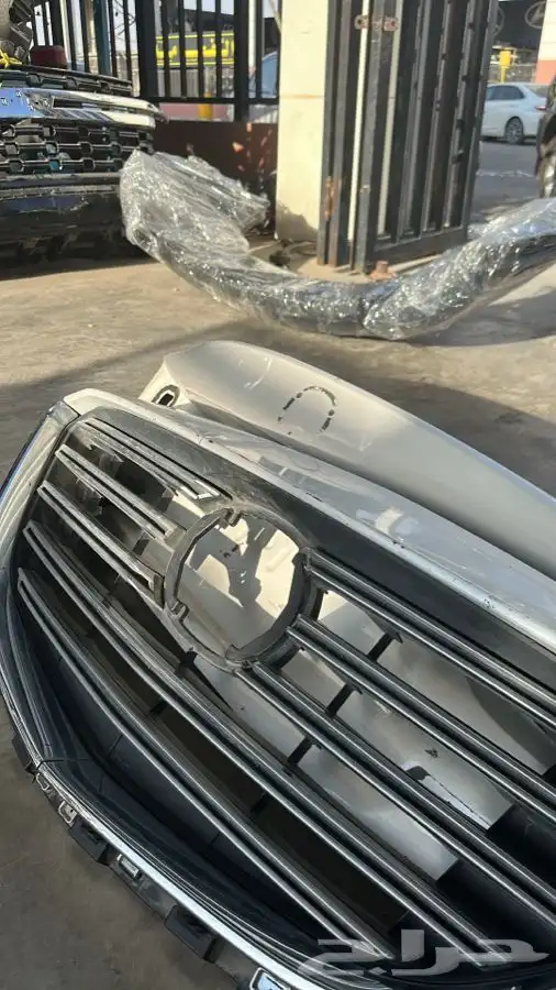 نبيع قطع غيار مازدا شبوك شمعات مستعمل 0