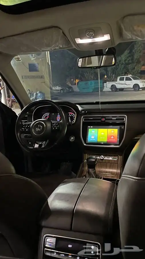 سياره MG RX8 2020 36