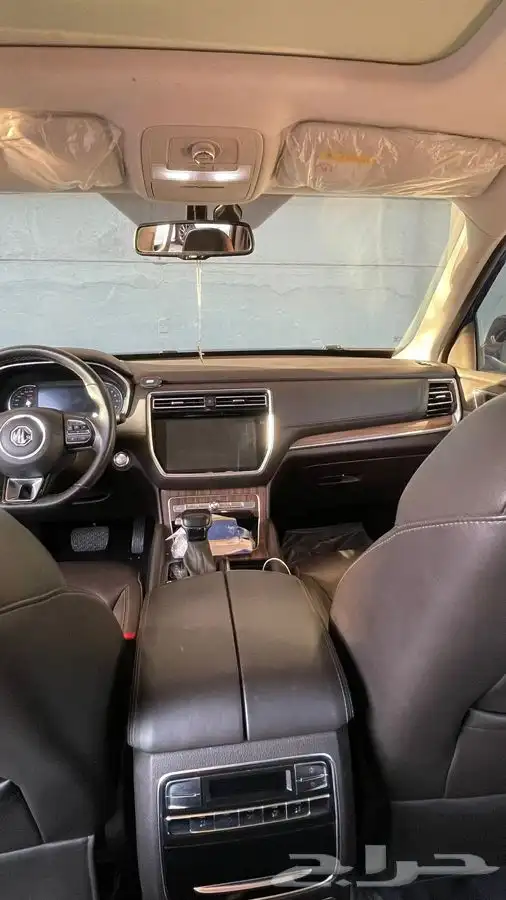سياره MG RX8 2020 11