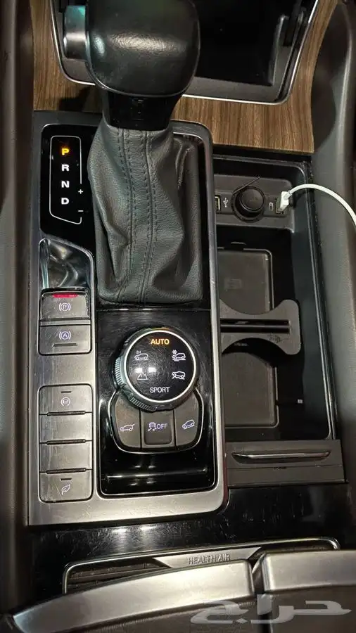 سياره MG RX8 2020 25