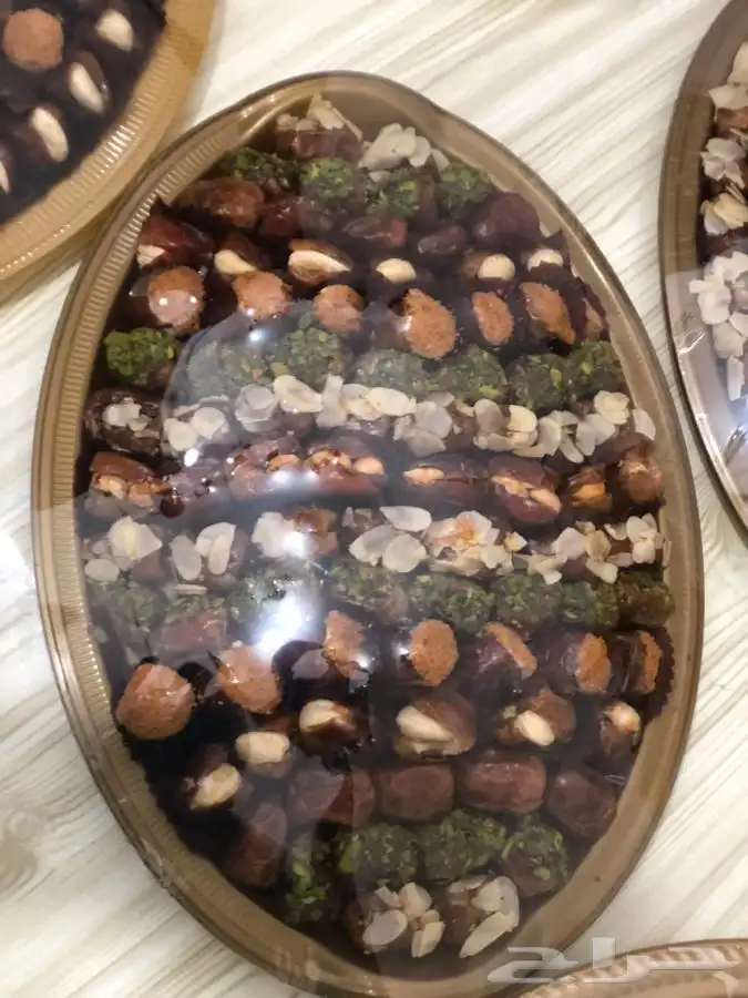 نخلات   تمور محشية 3