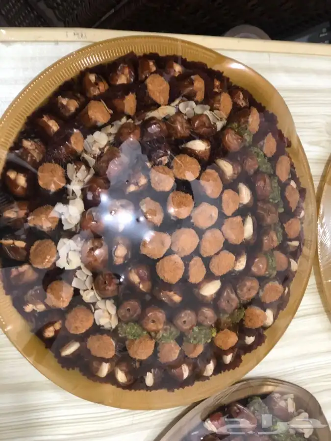 نخلات   تمور محشية 4