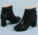 بوتات واحذيه نسائيه 41