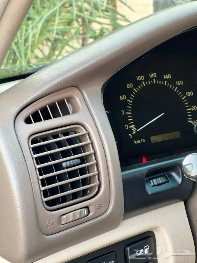 ((تم البيع )) جيب لكزس مخزن وكالة شرط نادر LX470 72