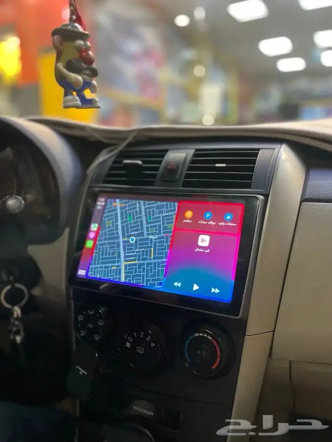 شاشة كورلا من 2008 الى 2013 2