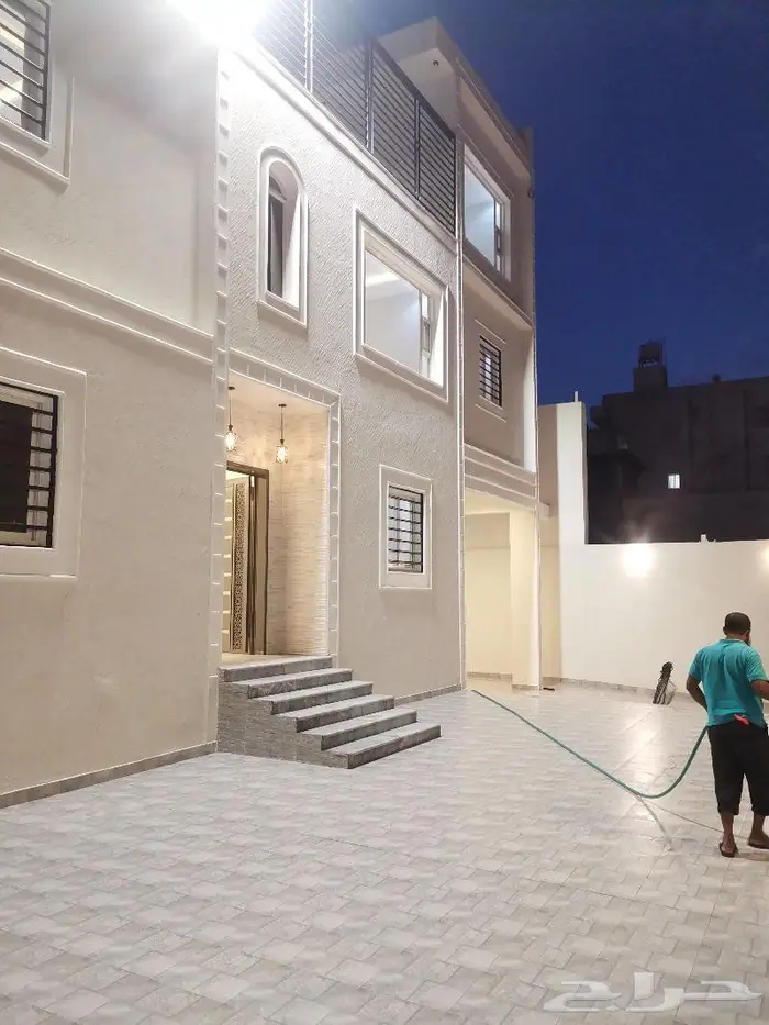 فله جديده مطله على أبها 3