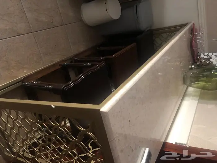 طاولات تقديم كبيره 0