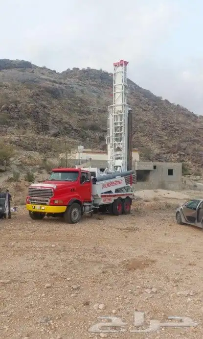 حفار دكاك لحفر آبار ارتوازية 0