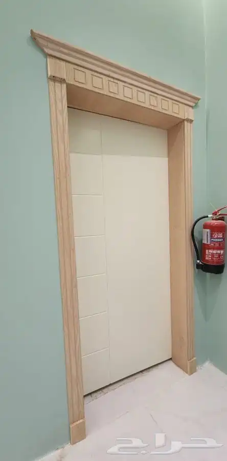 منجرة الإتقان العالي للأعمال الخشبية وصناعة الأبواب 3