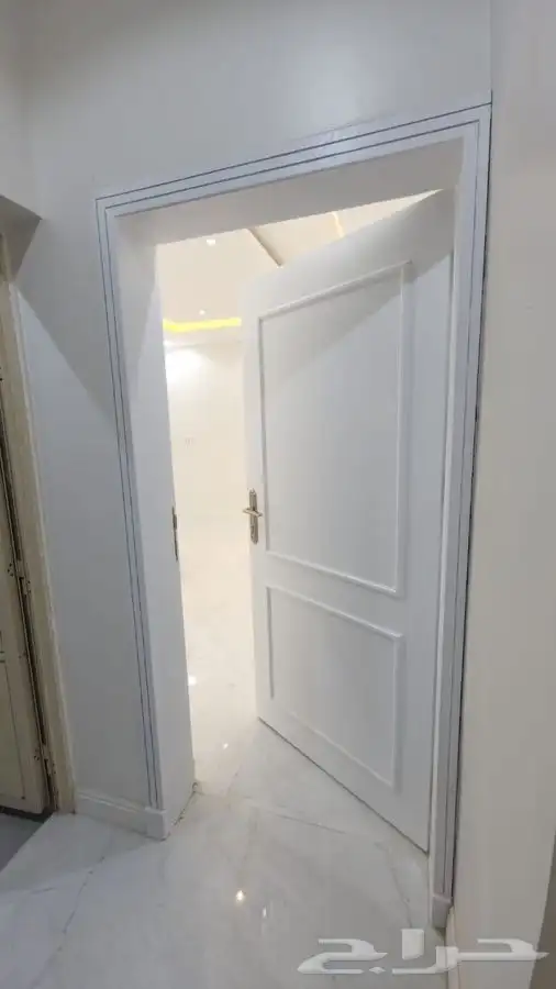 منجرة الإتقان العالي للأعمال الخشبية وصناعة الأبواب 24