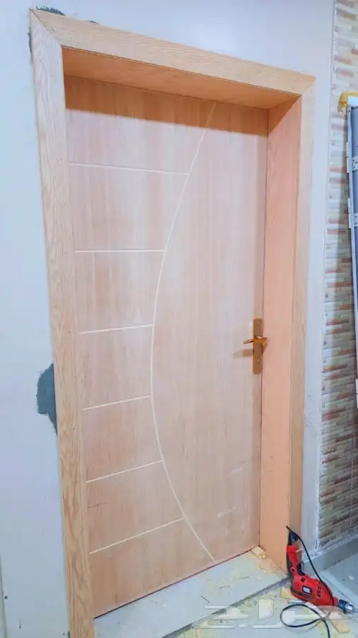 منجرة الإتقان العالي للأعمال الخشبية وصناعة الأبواب 17