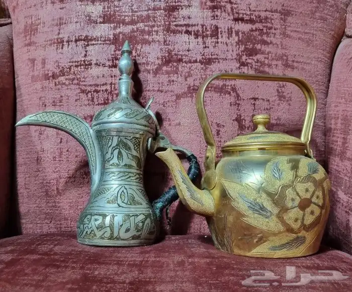 دلة و أبريق نحاس تراثية 6