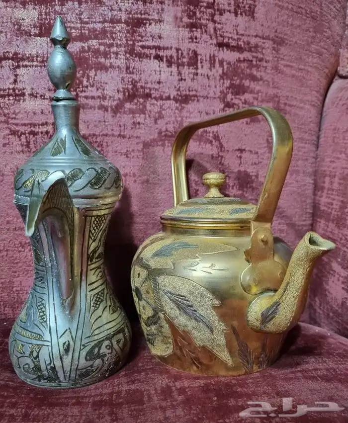 دلة و أبريق نحاس تراثية 5