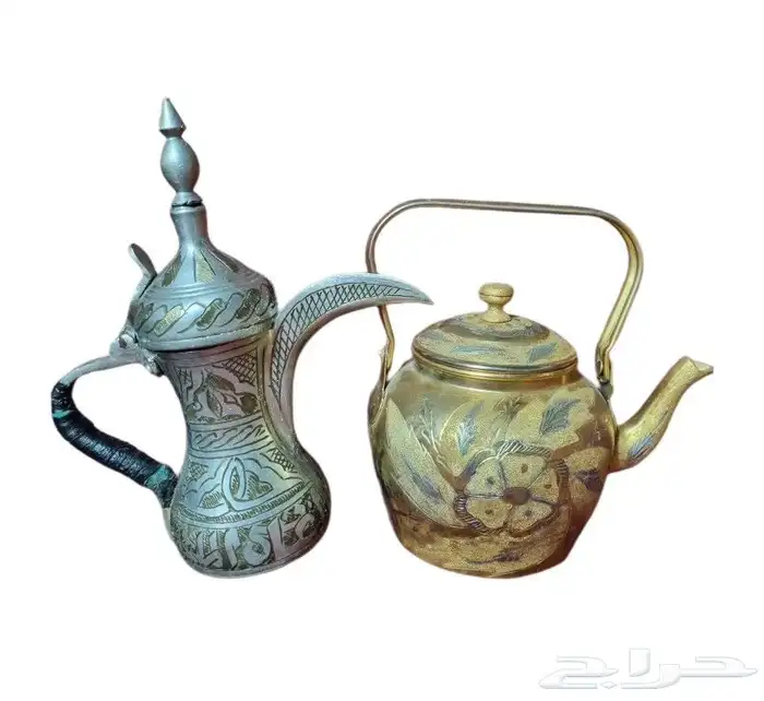 دلة و أبريق نحاس تراثية 0