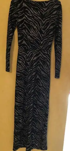 فستان نسائي 0