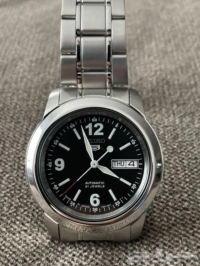 سعة سيكو فايف اليابانية الاصلية SNKE63J 0