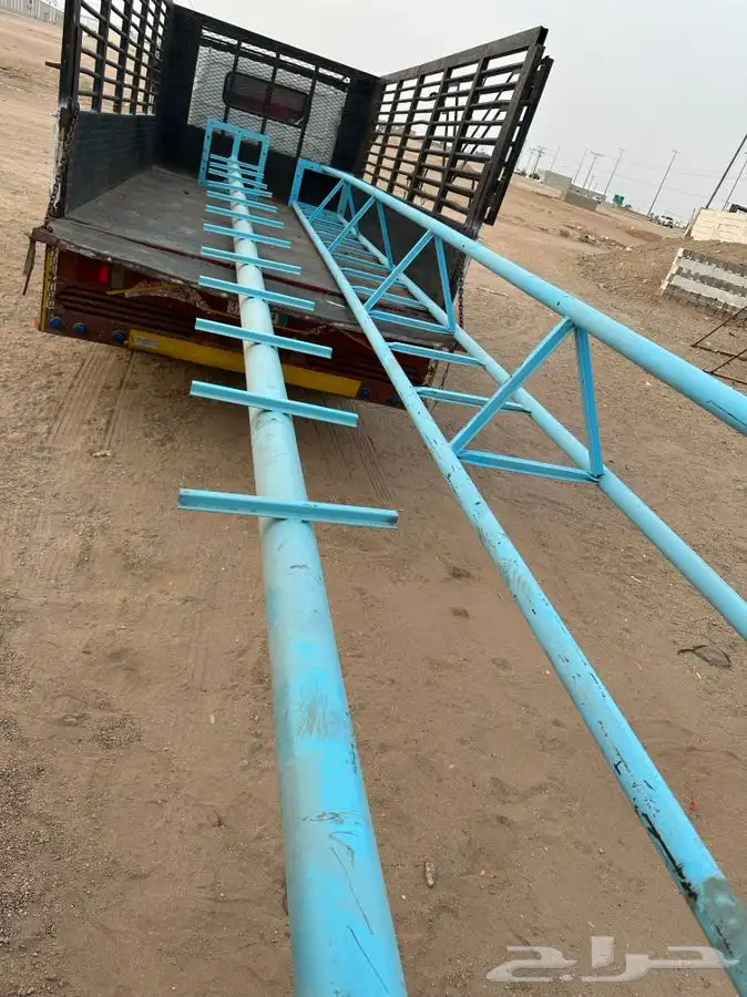ابراج انارة  للستراحات والمخيمات 2