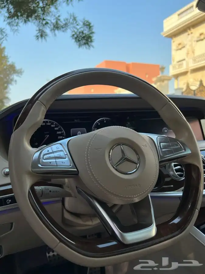 تم البيع مرسيدس 2016 الجفالي مخزن عداد 31 الف كم 17