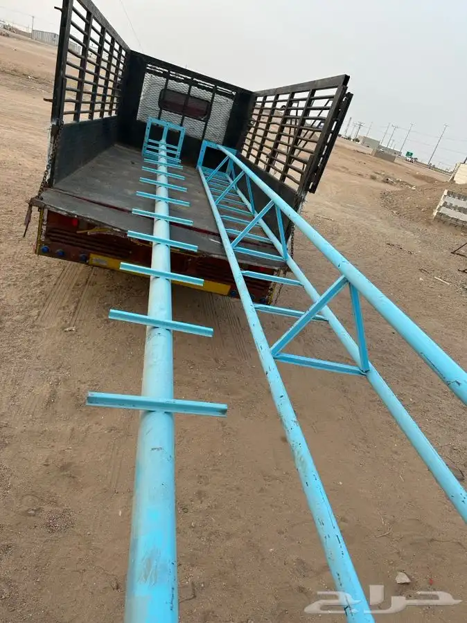 ابراج انارة  للستراحات والمخيمات 0