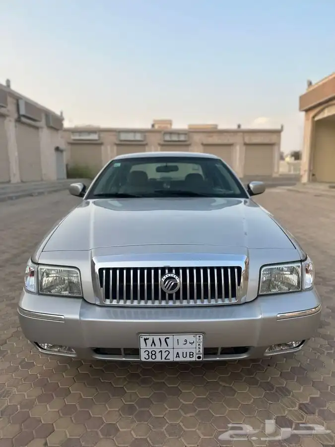 جراند ماركيز 2010 .. تم البيع .. 0