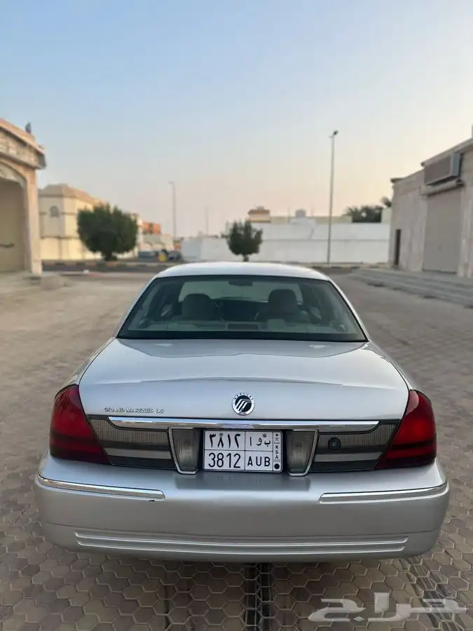 جراند ماركيز 2010 .. تم البيع .. 5