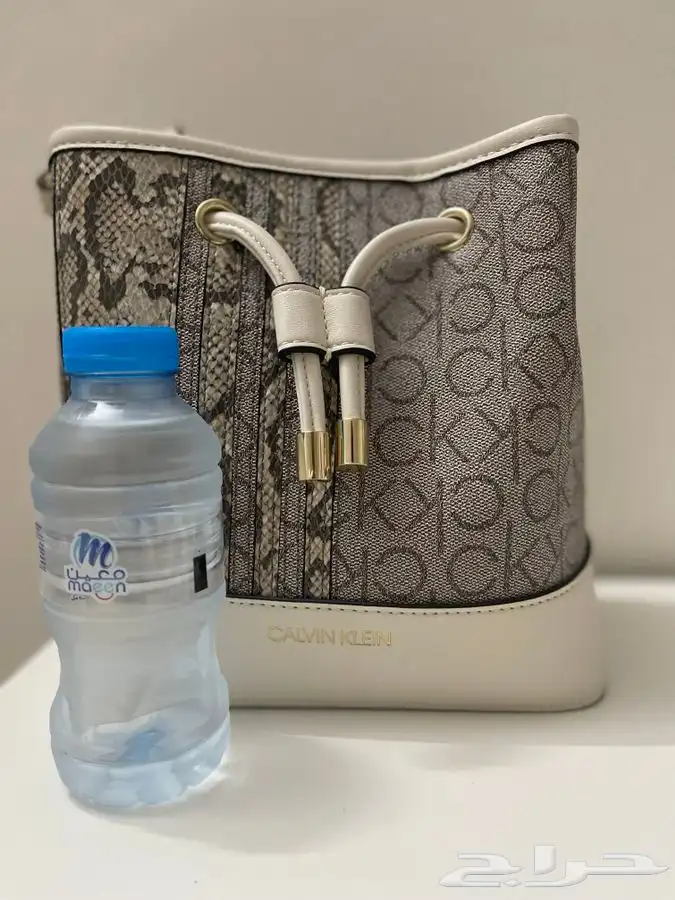 شنطة كالفن كلاين 1