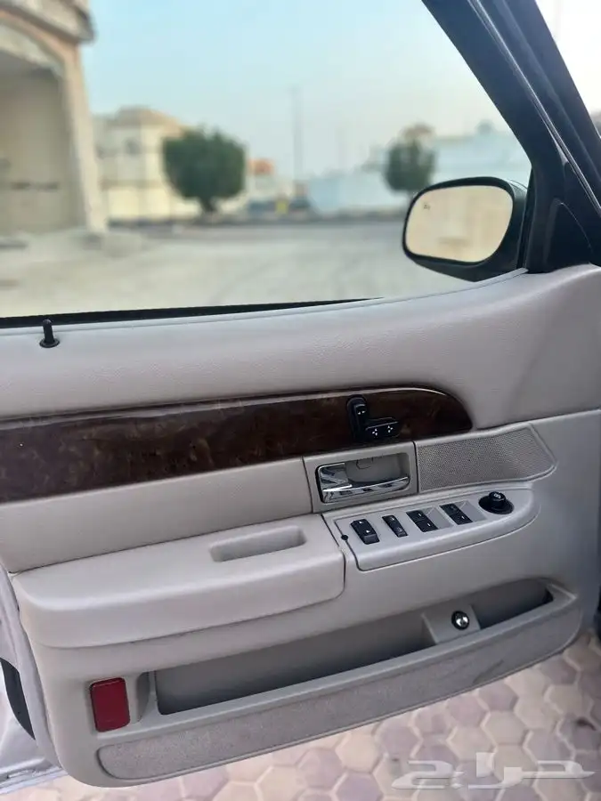 جراند ماركيز 2010 .. تم البيع .. 21