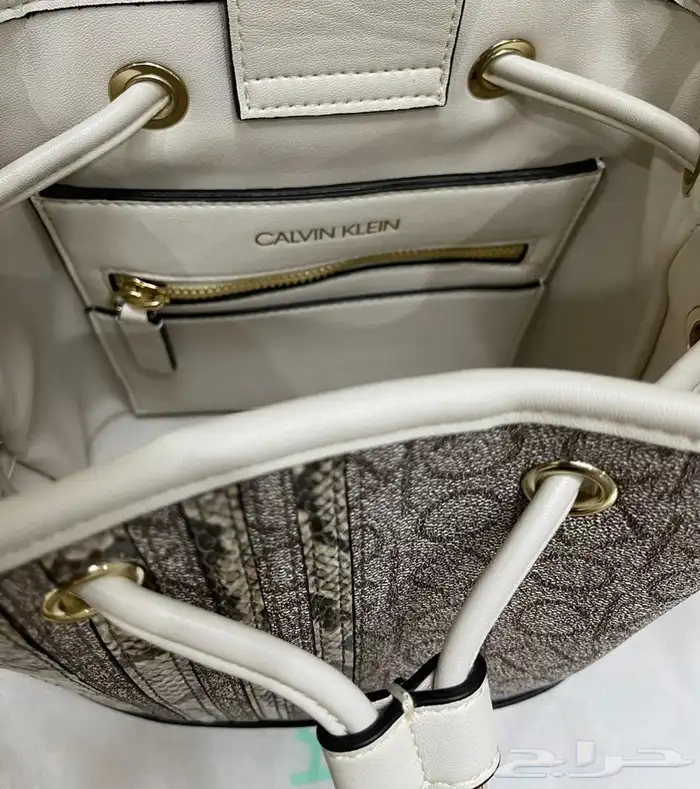شنطة كالفن كلاين 2