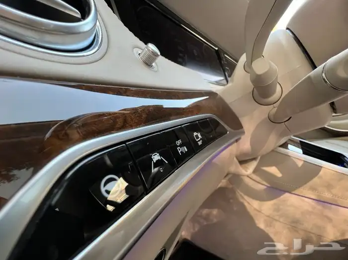 تم البيع مرسيدس 2016 الجفالي مخزن عداد 31 الف كم 18