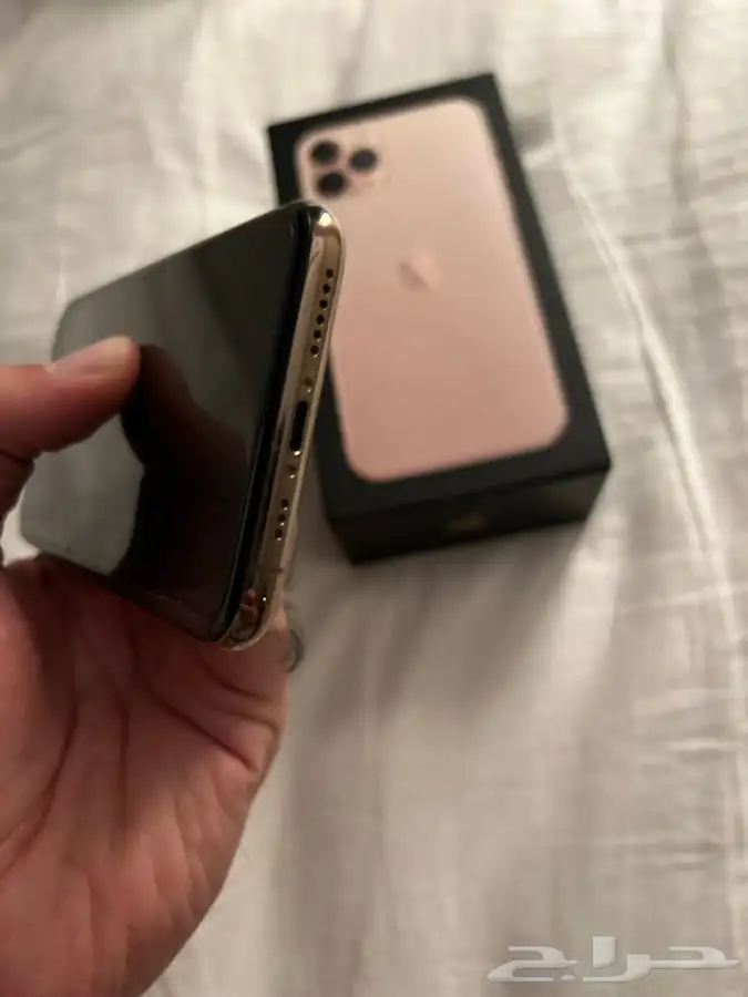 ايفون Iphone 11 pro 256 نظيف 2